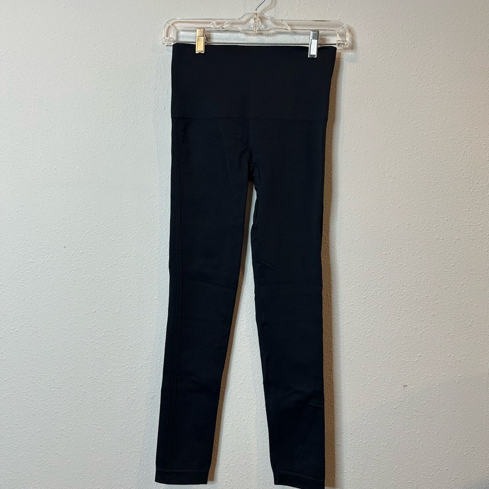 Spanx Navy High-Waisted Leggings size M